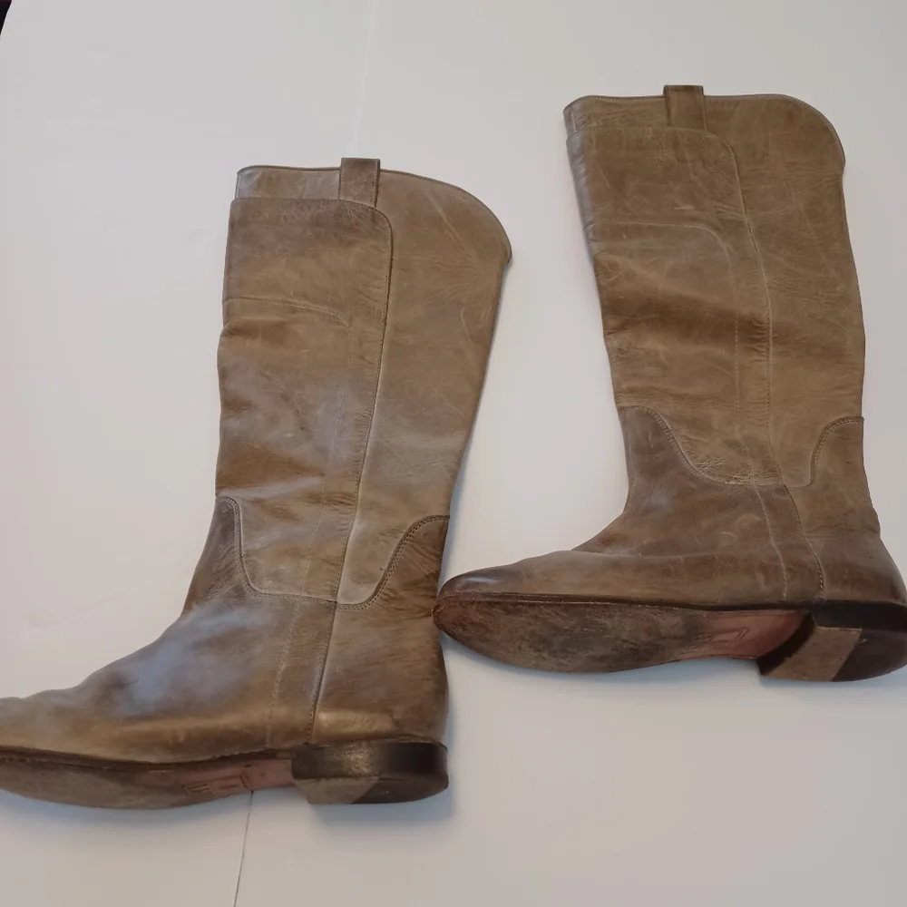 Frye Paige Tall Leather Low Heel Riding Boots Sz 10